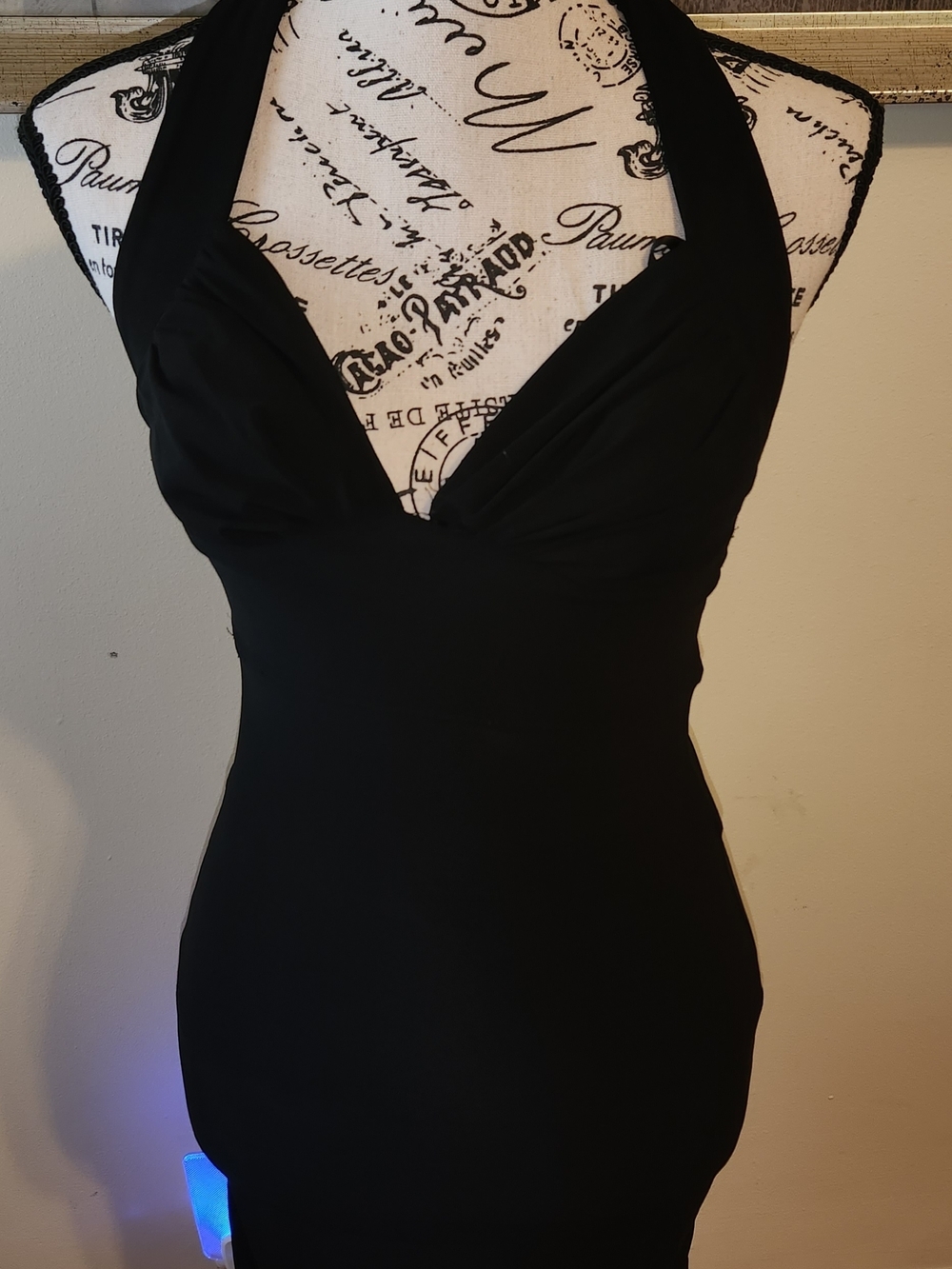 B. Darlin Classic Black Halter Bodycon Dress